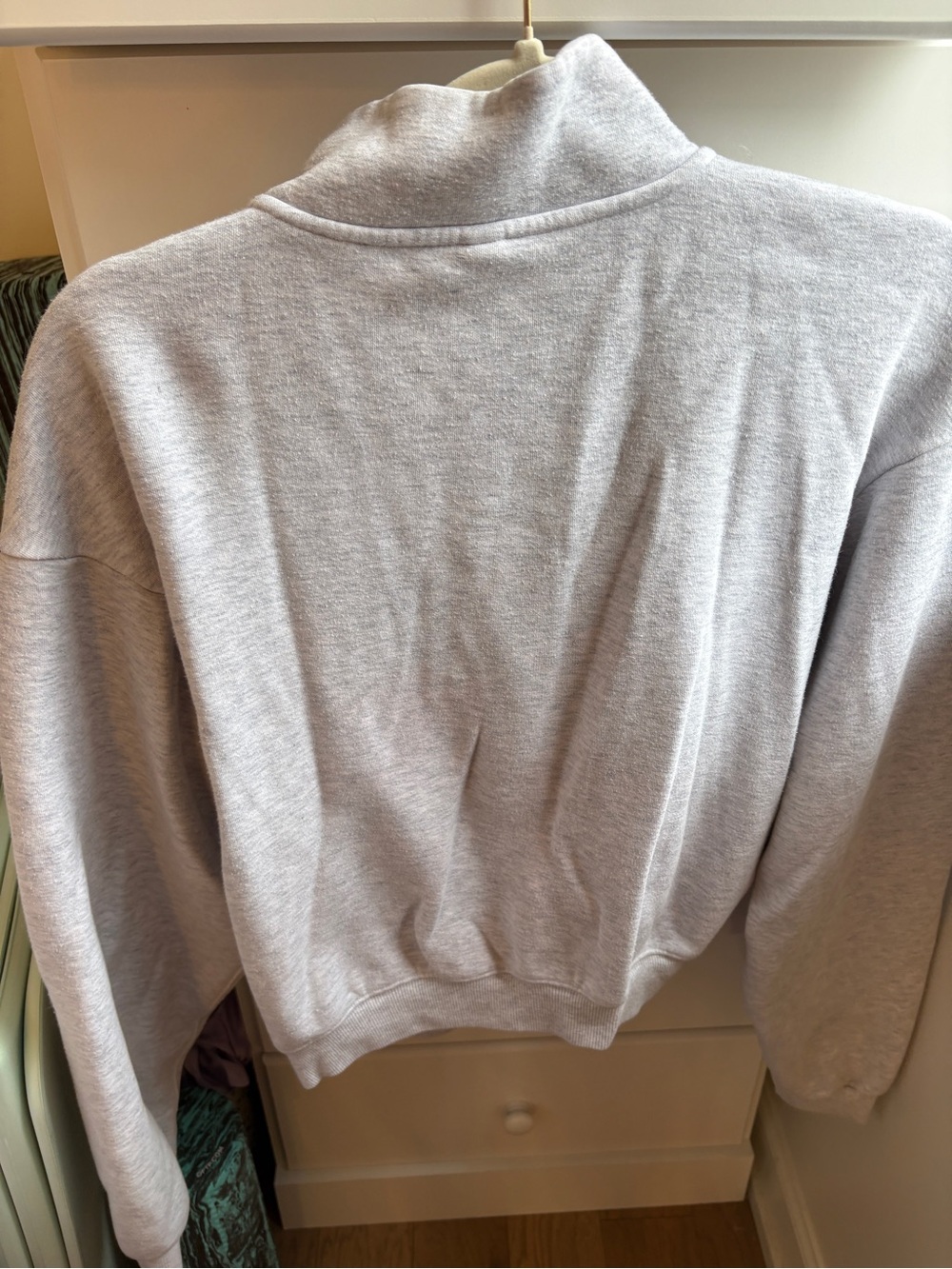 SKIMS Light Gray Half-Zip Mock Neck Pullover - Picture 4 of 4